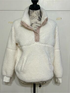 Cozy Cream Faux Sherpa Fleece Pullover with Snap Collar